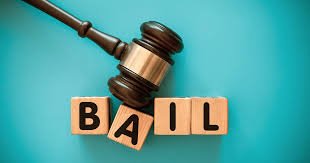 IF ARRESTED PERSON IS NOT INFORMED ABOUT THE GROUNDS OF ARREST THEN ARREST GETS VITIATED AND HE IS ENTITLED TO GET BAIL: SUPREME COURT